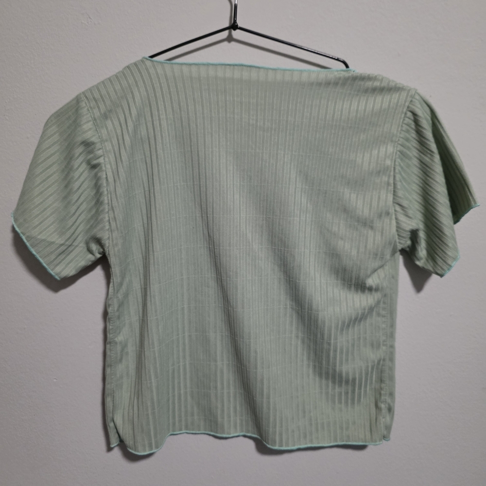 3 FOR 15 Mint Green Button-Up Women's Top - Picture 2 of 2